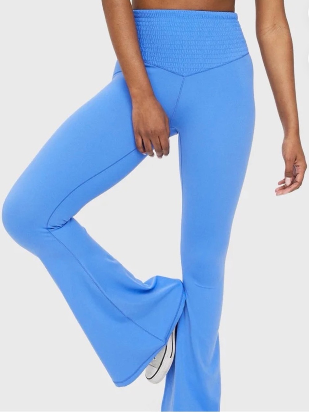 OFFLINE Women's Blue Flared Leggings